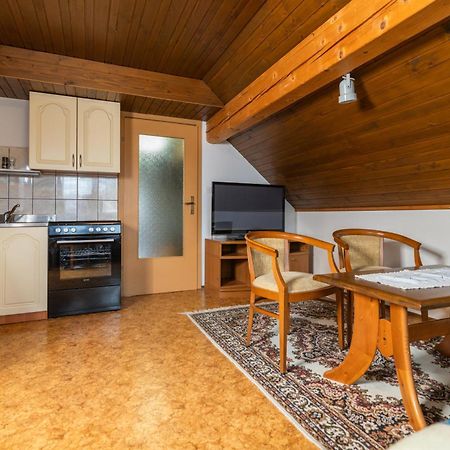 Apartments Darinka Mencinger Бохінь Екстер'єр фото
