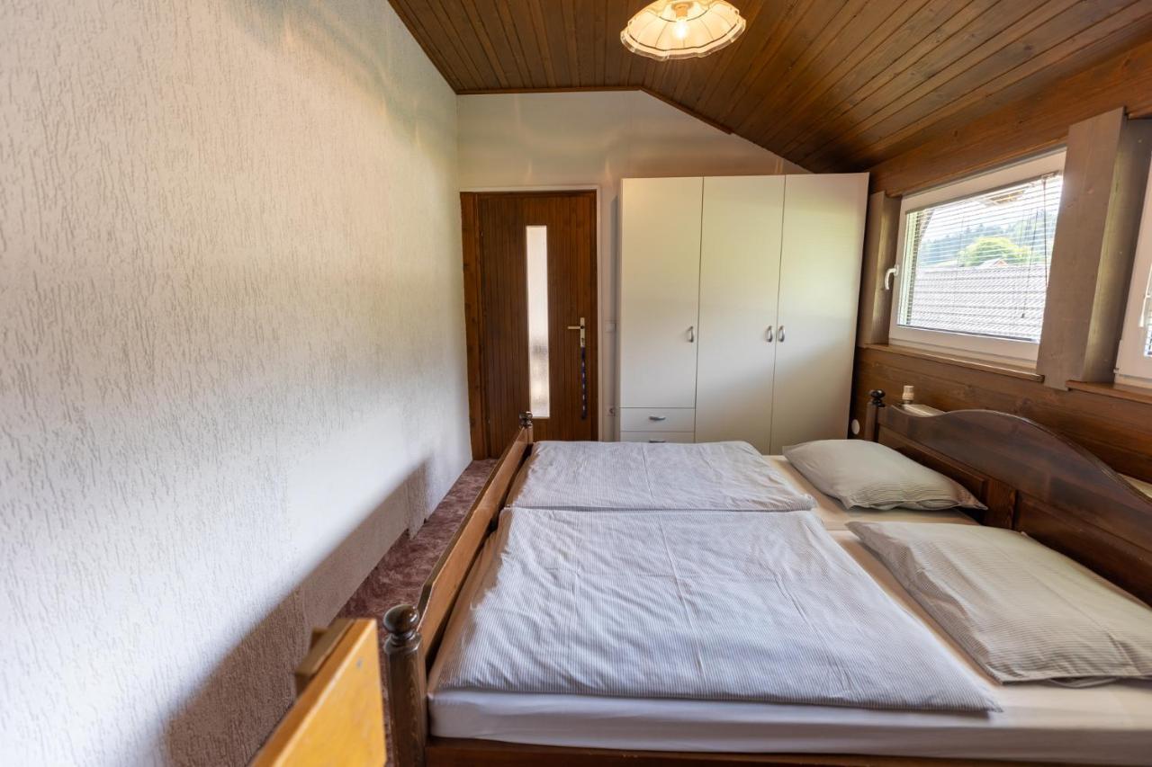 Apartments Darinka Mencinger Бохінь Екстер'єр фото